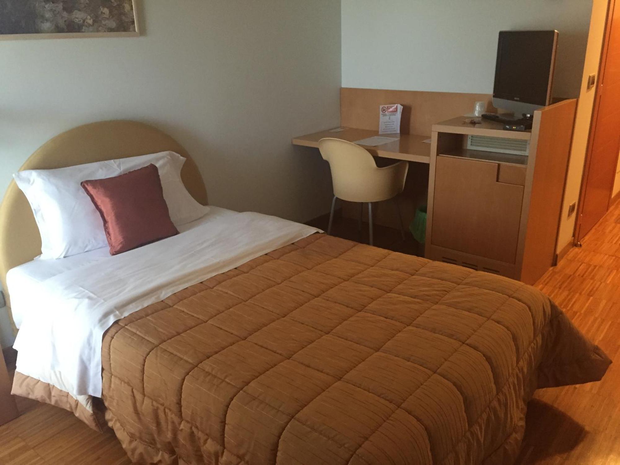 Grand Hotel Garden Barile Rom bilde